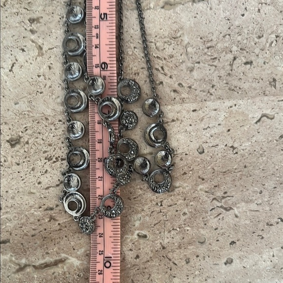 Elegant Black Necklace - Picture 6 of 8